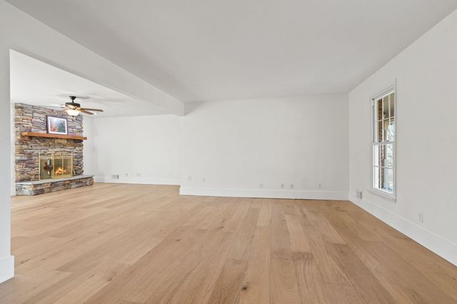 6861 REIDVILLE Road, Woodruff, SC 29388