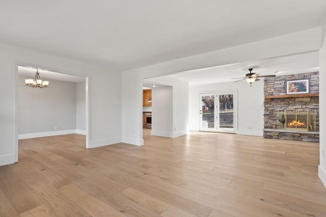 6861 REIDVILLE Road, Woodruff, SC 29388