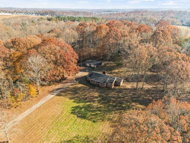 6861 REIDVILLE Road, Woodruff, SC 29388