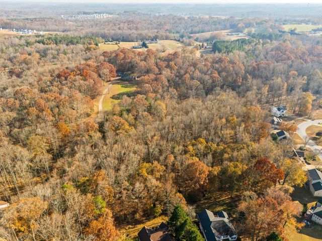 6861 REIDVILLE Road, Woodruff, SC 29388