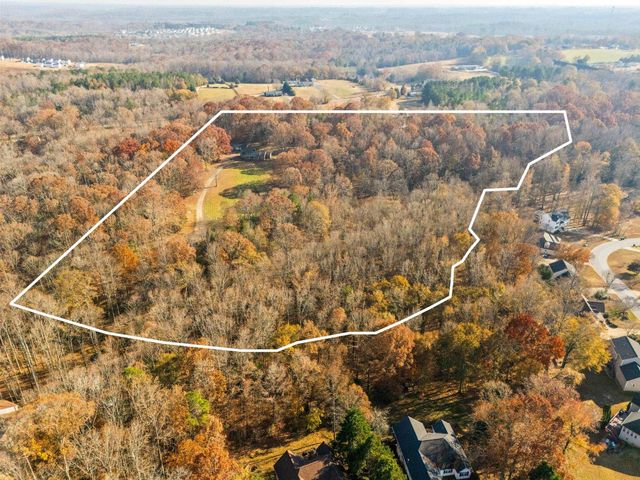 6861 REIDVILLE Road, Woodruff, SC 29388