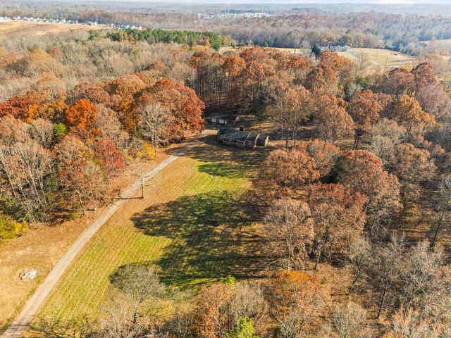 6861 REIDVILLE Road, Woodruff, SC 29388