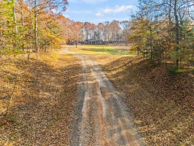 6861 REIDVILLE Road, Woodruff, SC 29388