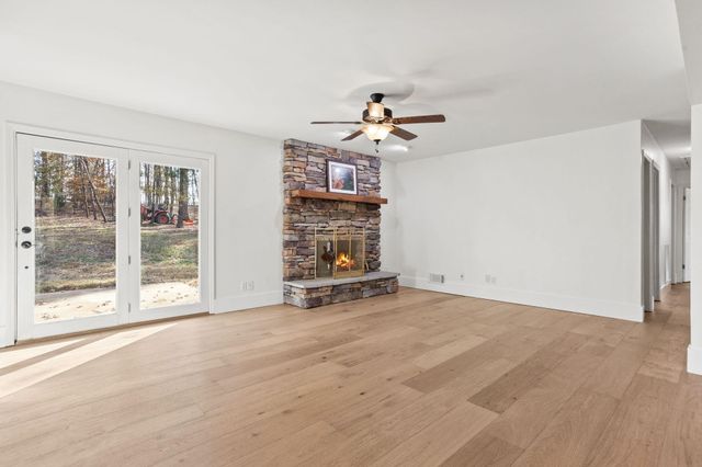 6861 REIDVILLE Road, Woodruff, SC 29388