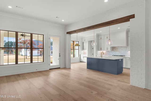 376 Wellstone Place, Madison, MS 39110