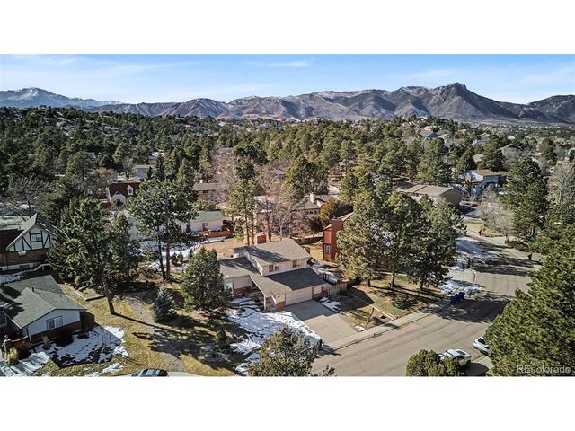 435 Delmonico Ct, Colorado Springs, CO 80919