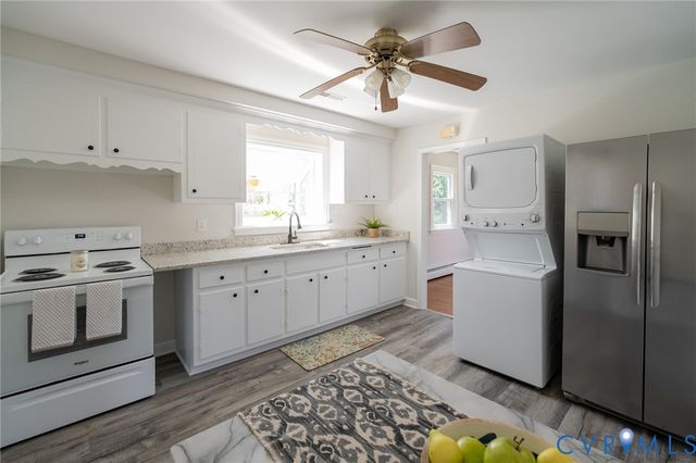2311 Maplewood Rd, Henrico, VA 23228