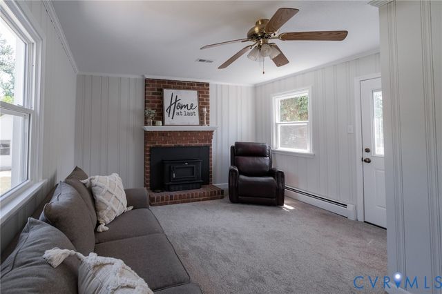 2311 Maplewood Rd, Henrico, VA 23228
