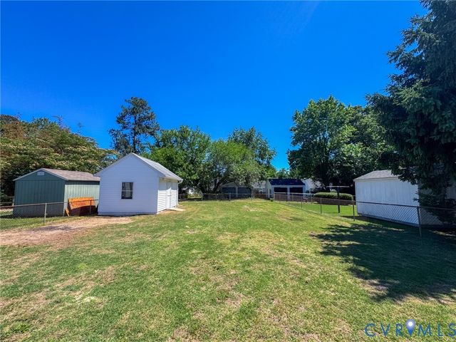 2311 Maplewood Rd, Henrico, VA 23228