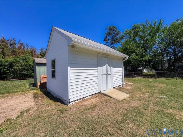 2311 Maplewood Rd, Henrico, VA 23228