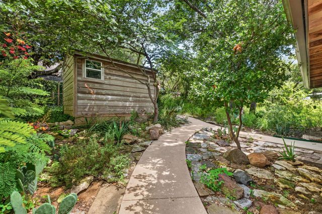 8507 Shenandoah DR, Austin, TX 78753