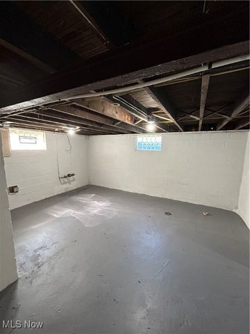 21860 Louis Road, Bedford Heights, OH 44146