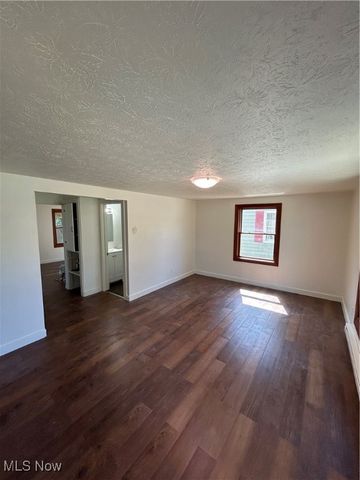 21860 Louis Road, Bedford Heights, OH 44146