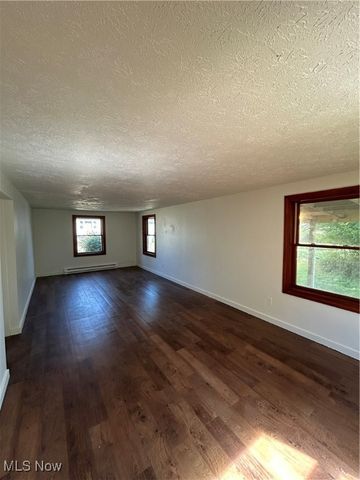 21860 Louis Road, Bedford Heights, OH 44146