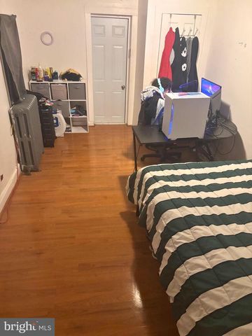 135-A S 10TH ST, Reading, PA 19602