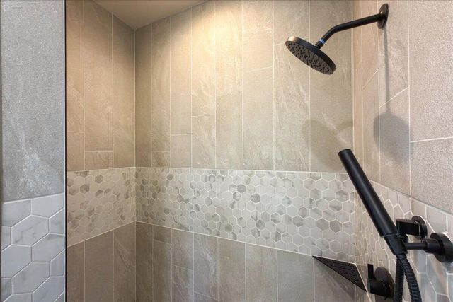 308 Mullen Road NE, Albuquerque, NM 87107