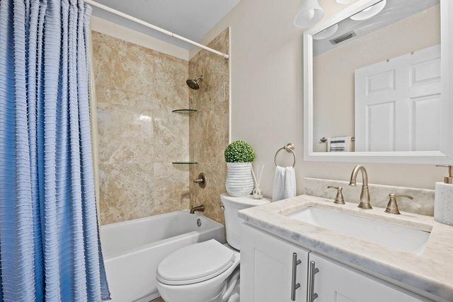 12538 WESTHAMPTON Circle, Wellington, FL 33414