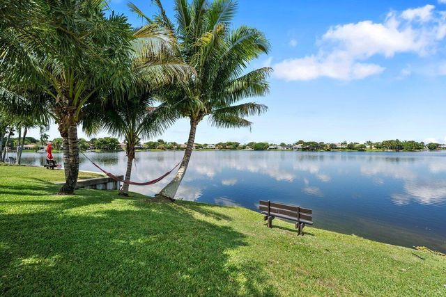 12538 WESTHAMPTON Circle, Wellington, FL 33414