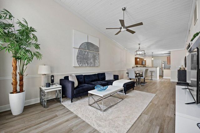 12538 WESTHAMPTON Circle, Wellington, FL 33414