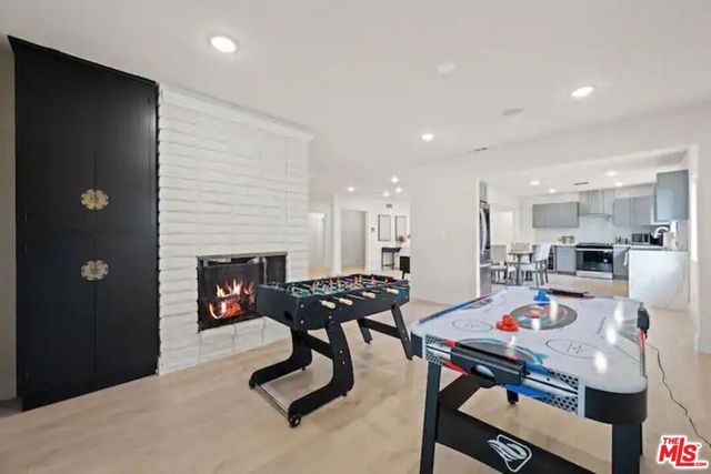 2617 S Beverly Drive, Los Angeles, CA 90034