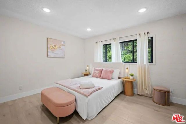 2617 S Beverly Drive, Los Angeles, CA 90034