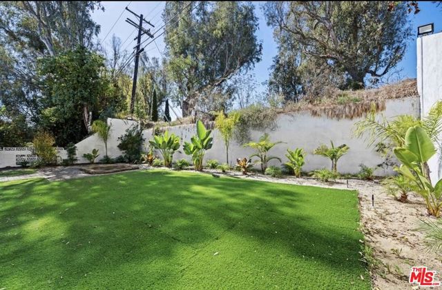 2617 S Beverly Drive, Los Angeles, CA 90034