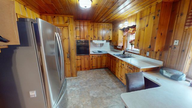 127 Green Oak Drive, Huntington, WV 25705