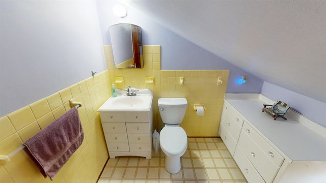 127 Green Oak Drive, Huntington, WV 25705