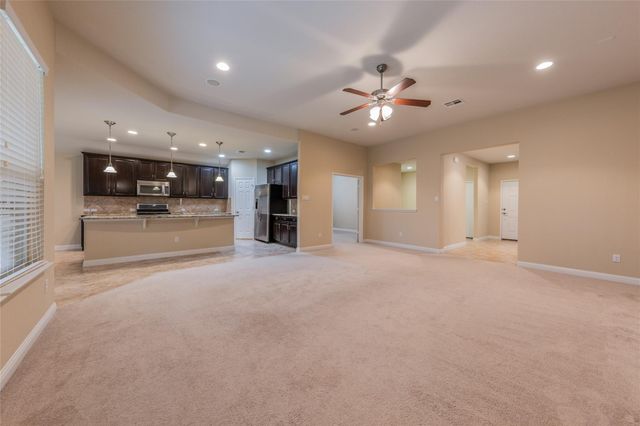 1920 Mary Ella DR, Leander, TX 78641