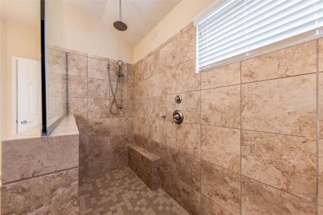 1920 Mary Ella DR, Leander, TX 78641