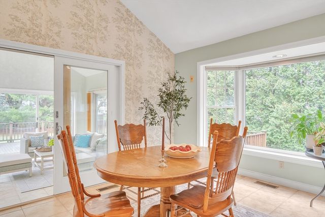 8 Farm Road, Lexington, MA 02420