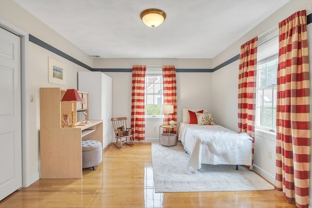 8 Farm Road, Lexington, MA 02420