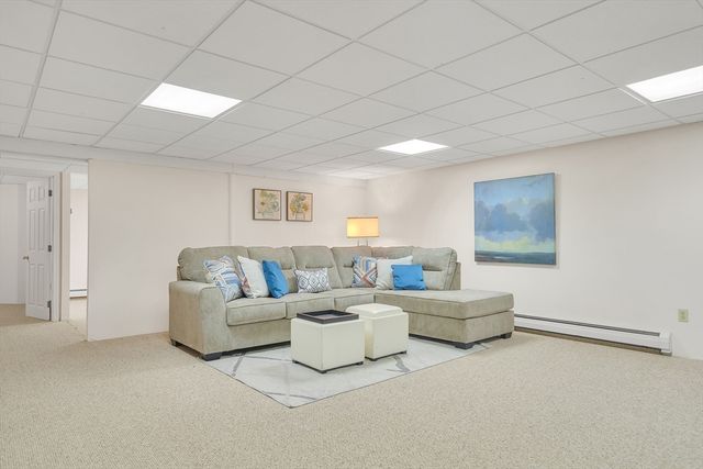 8 Farm Road, Lexington, MA 02420