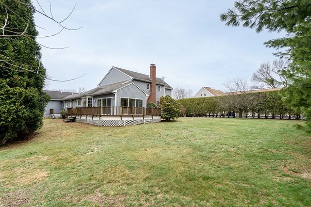 8 Farm Road, Lexington, MA 02420