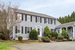 8 Farm Road, Lexington, MA 02420