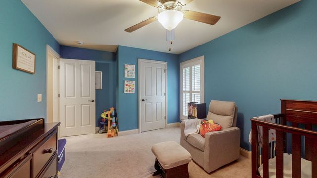 1007 Briarwood Dr, Cottontown, TN 37048