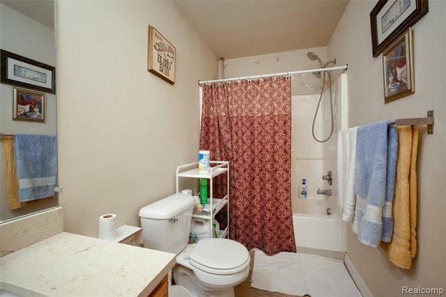 28136 Fortson Lane, Inkster, MI 48141