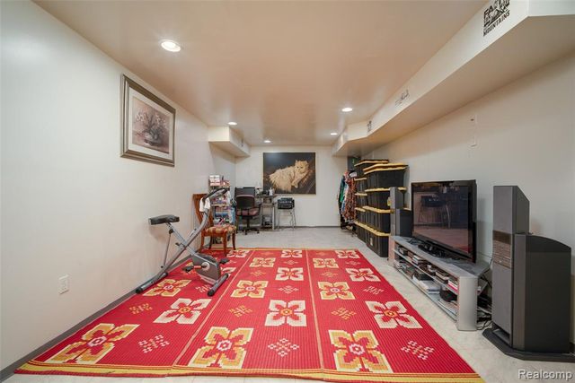 28136 Fortson Lane, Inkster, MI 48141