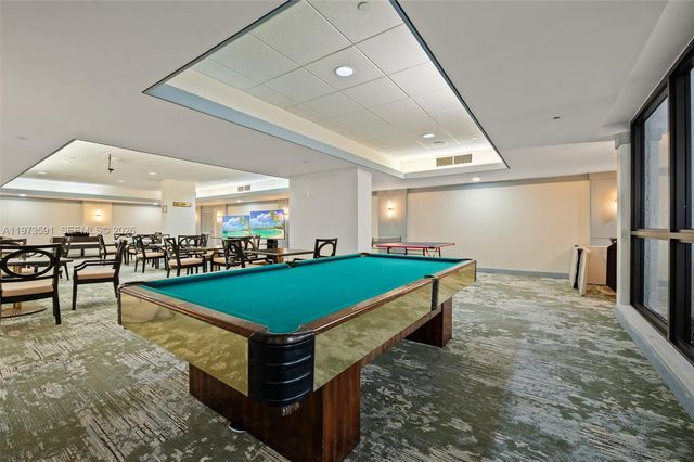 2555 Collins Ave 1002, Miami Beach, FL 33140