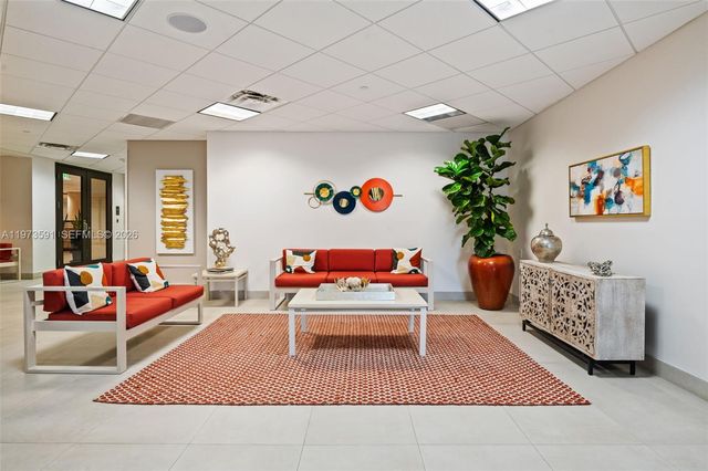 2555 Collins Ave 1002, Miami Beach, FL 33140