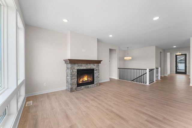 4882 127th Lane NE, Blaine, MN 55449