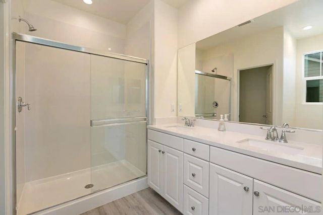 501 Turnstone Ln, Imperial Beach, CA 91932