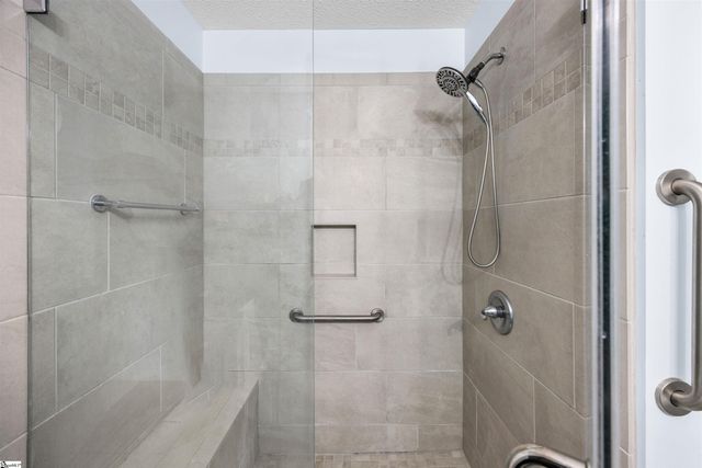 6 Peach Wood Trail, Greer, SC 29651