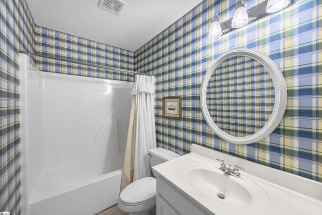 6 Peach Wood Trail, Greer, SC 29651