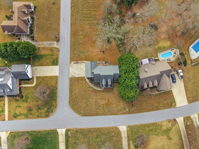 6 Peach Wood Trail, Greer, SC 29651