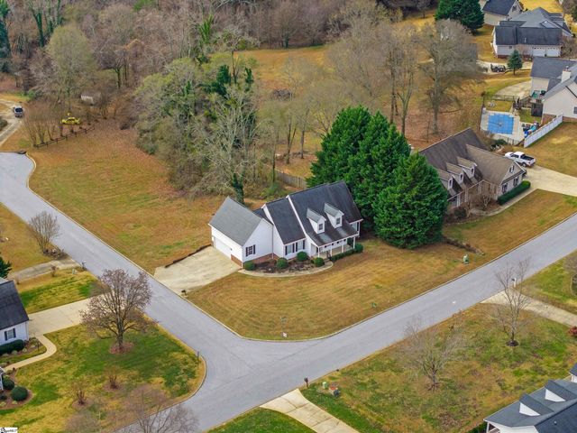 6 Peach Wood Trail, Greer, SC 29651