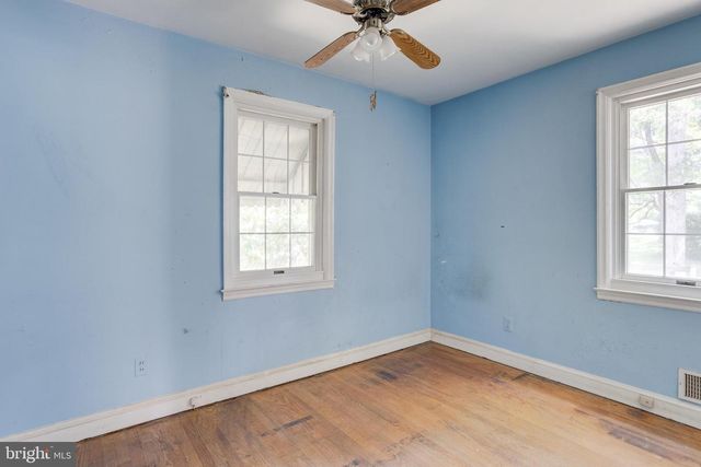 4113 PINERIDGE DR, Annandale, VA 22003