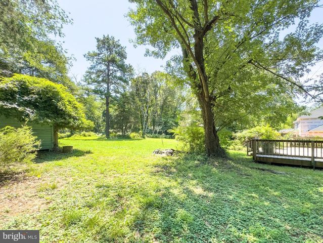 4113 PINERIDGE DR, Annandale, VA 22003