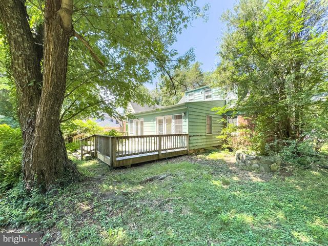 4113 PINERIDGE DR, Annandale, VA 22003