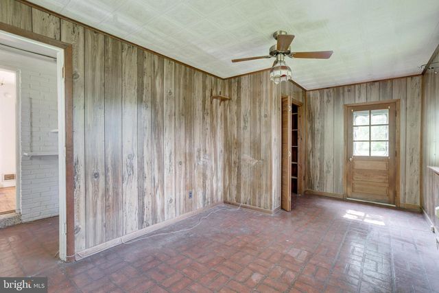 4113 PINERIDGE DR, Annandale, VA 22003